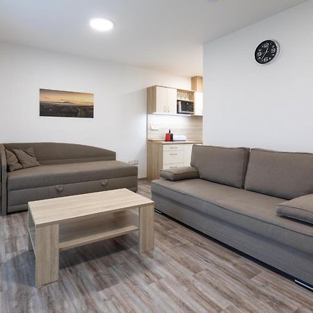 Apartmany Za Dvorem Velké Pavlovice Extérieur photo